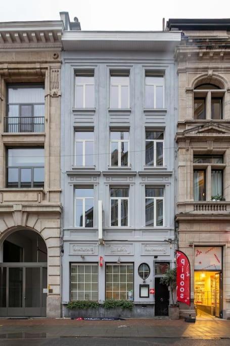 Pink Fairytale-Like Apartment Antwerp Luaran gambar